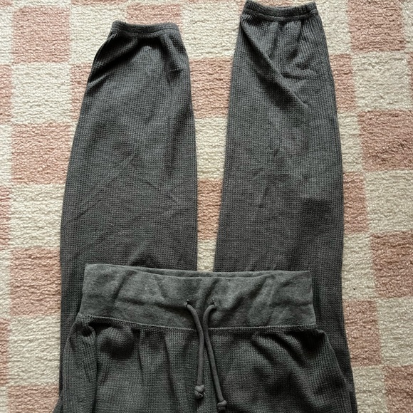 Abercrombie and fitch joggers/sweat pants/lounge pants - Picture 3 of 3